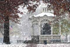 Winter-Concert-Gazebo-snow-Platz